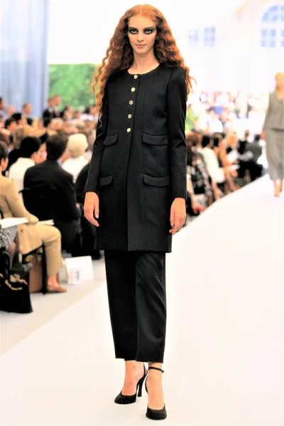 Look 15